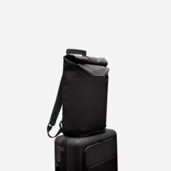 Horizn Studios SoFo Rolltop Backpack All Black 19 Horizn Studios SoFo Rolltop Backpack All Black -Ospre Koffers Winkel image 10255