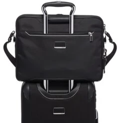 Tumi Arrivé Hannover Slim Briefcase Black -Ospre Koffers Winkel image 11294
