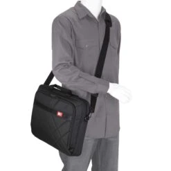 Case Logic® Case Logic Casual Laptop Bag 17 Inch Black -Ospre Koffers Winkel image 12023