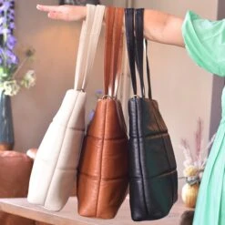 DIMAGINI Lume Padded Shopper 14" Black -Ospre Koffers Winkel image 12250