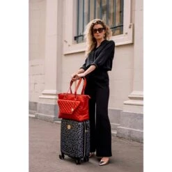 MÔSZ Denise Workbag 15,6" Quilted Red 10 MÔSZ Denise Workbag 15,6" Quilted Red -Ospre Koffers Winkel image 12679