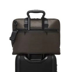 Tumi Alpha Bravo Aviano Academy Brief Dark Brown -Ospre Koffers Winkel image 14088