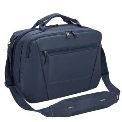 Thule Crossover 2 Boarding Bag Dress Blue 11 Thule Crossover 2 Boarding Bag Dress Blue -Ospre Koffers Winkel image 15411