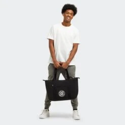 Kipling Art M Reistas Black Lite 9 Kipling Art M Reistas Black Lite -Ospre Koffers Winkel image 15631