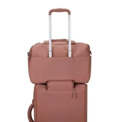 Lipault Lost In Berlin 24H Bag Rosewood -Ospre Koffers Winkel image 17864