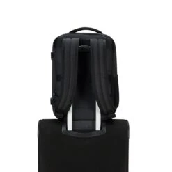 American Tourister TAKE2CABIN Casual Backpack S Black 21 American Tourister TAKE2CABIN Casual Backpack S Black -Ospre Koffers Winkel image 18210