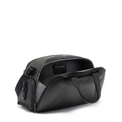 Tumi McLaren Quantum Duffel Carbon 9 Tumi McLaren Quantum Duffel Carbon -Ospre Koffers Winkel image 18263