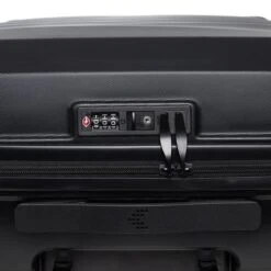 Travelbags The Base Eco M Zwart 18 Travelbags The Base Eco M Zwart -Ospre Koffers Winkel image 1997