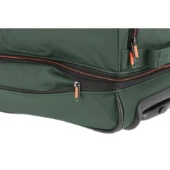 Travelite Basics Wheeled Duffle 55 Expandable Dark Green -Ospre Koffers Winkel image 21241