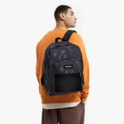 Eastpak Pinnacle Camo Dye Black -Ospre Koffers Winkel image 21969