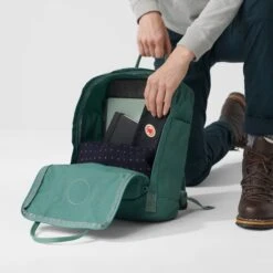 Fjallraven Kanken Kantarell 20 Fjallraven Kanken Kantarell -Ospre Koffers Winkel image 23939