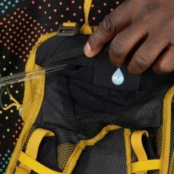 Osprey Syncro 5 Primavera Yellow 25 Osprey Syncro 5 Primavera Yellow -Ospre Koffers Winkel image 24437