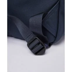 Sandqvist Knut Backpack Navy Blue With Navy Webbing 12 Sandqvist Knut Backpack Navy Blue With Navy Webbing -Ospre Koffers Winkel image 25175