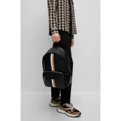 Boss Ray S Backpack Black -Ospre Koffers Winkel image 25179