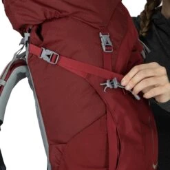 Osprey Ariel 55 Womens Backpack XS/S Claret Red -Ospre Koffers Winkel image 25590