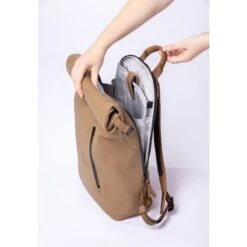 Aunts & Uncles Japan Fukui Backpack 15" Tapir -Ospre Koffers Winkel image 25966