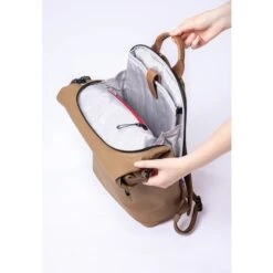 Aunts & Uncles Japan Fukui Backpack 15" Tapir -Ospre Koffers Winkel image 25967