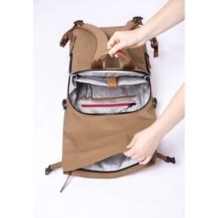 Aunts & Uncles Japan Fukui Backpack 15" Tapir -Ospre Koffers Winkel image 25968