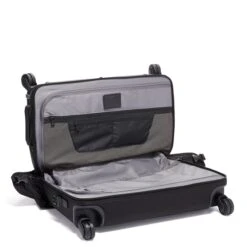Tumi Alpha Garment 4 Wheel Carry-On Black -Ospre Koffers Winkel image 4674