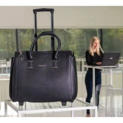 Olivia Lauren College Business Trolley Zwart 7 Olivia Lauren College Business Trolley Zwart -Ospre Koffers Winkel image 5967