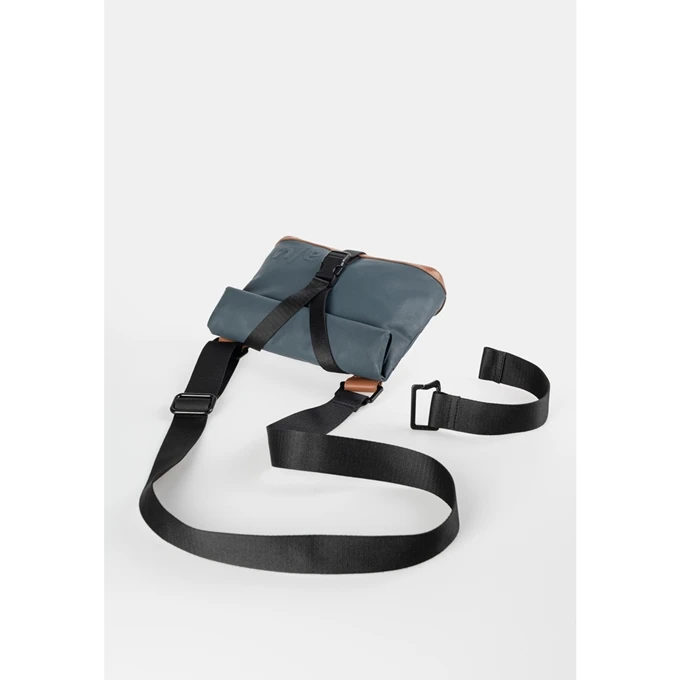 Aunts & Uncles Japan Tsu Waistbag Cosmic Void 5 Aunts & Uncles Japan Tsu Waistbag Cosmic Void - Afbeelding 5