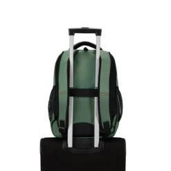 American Tourister Urban Groove UG12 Laptop Backpack 15.6'' Slim Urban Green 17 American Tourister Urban Groove UG12 Laptop Backpack 15.6'' Slim Urban Green -Ospre Koffers Winkel image 9776